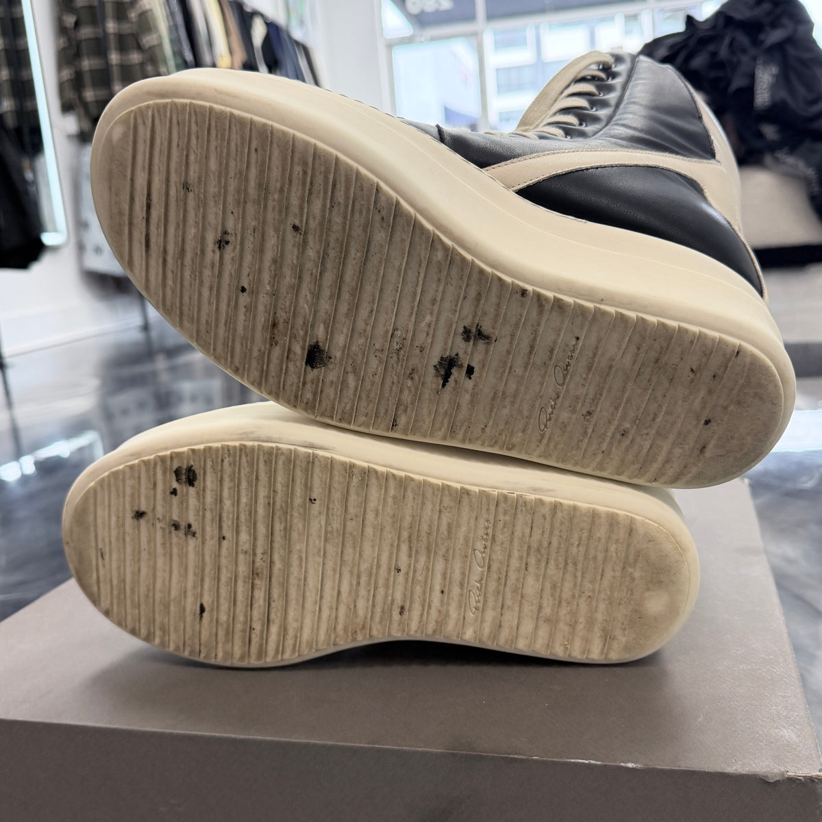RICK OWENS PORTERVILLE MEGA GEOBASKET (USED)