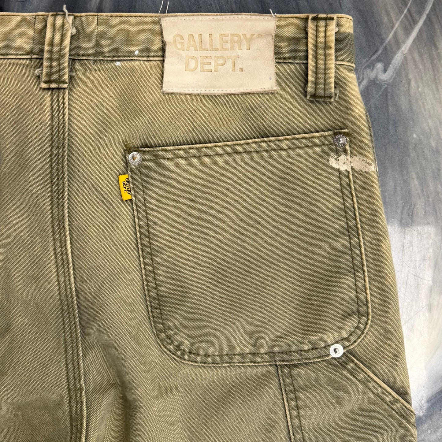 Gallery Dept. La Carpenter Flare 'Moss' pants