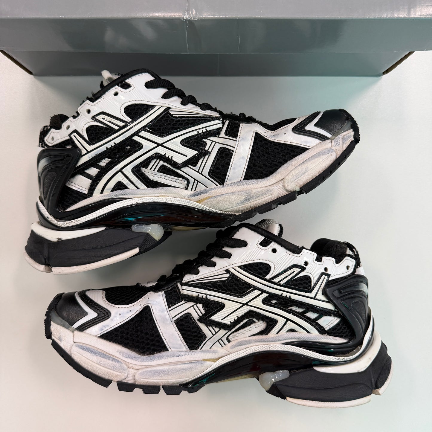 Balenciaga Runner Sneaker Black & White (Used)