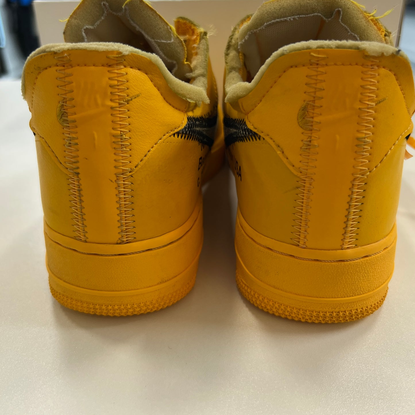 Nike Air Force 1 Low Off-White ICA University Gold (USED)