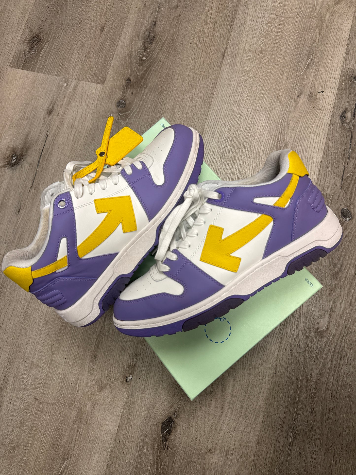 Off-White Out of Office Low 'Purple Yellow' (USED)