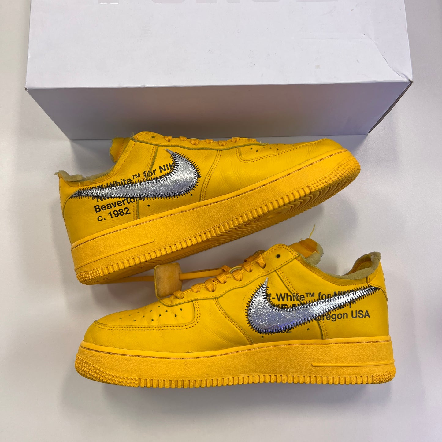 Nike Air Force 1 Low Off-White ICA University Gold (USED)
