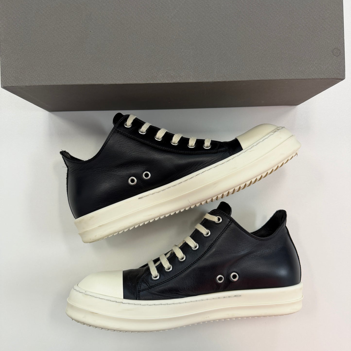 Rick Owens Ramone Porterville Low Black Milk (USED)