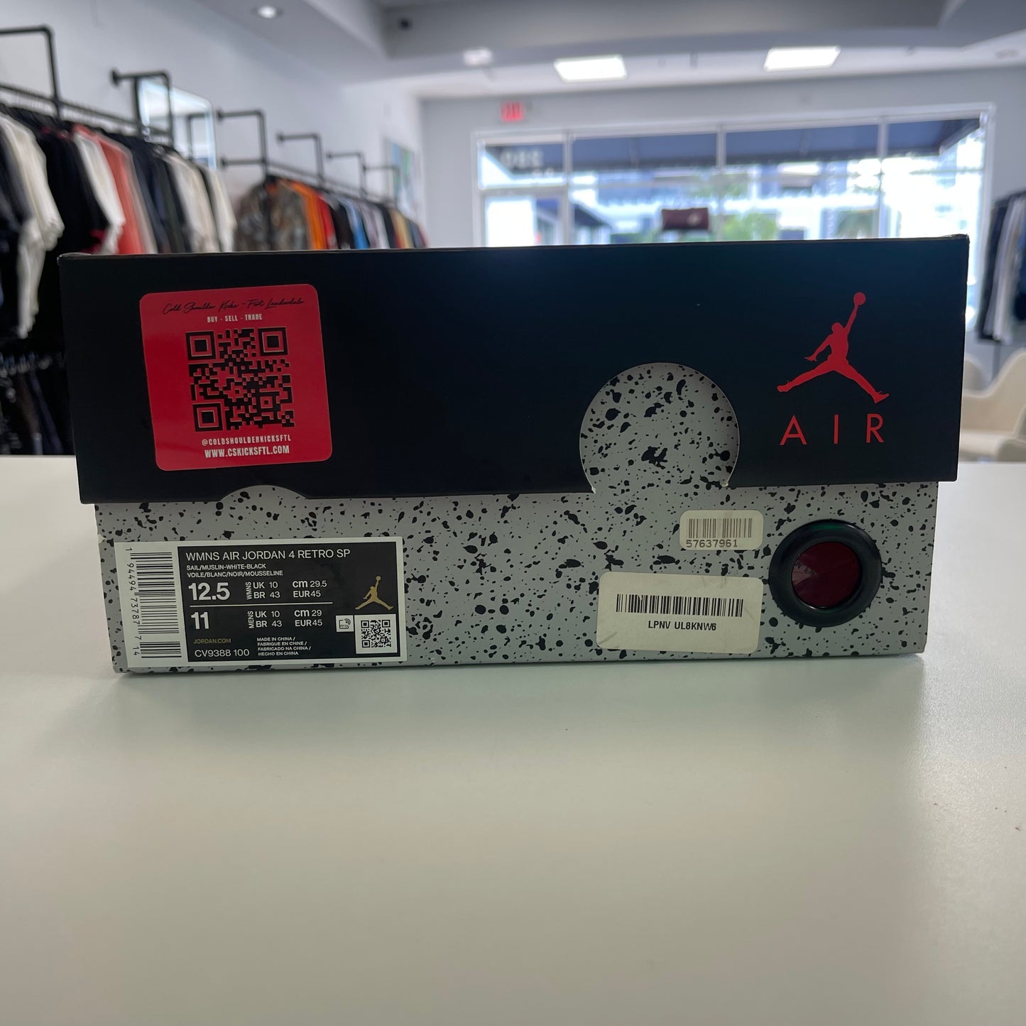 Jordan 4 Retro Off-White Sail (USED)