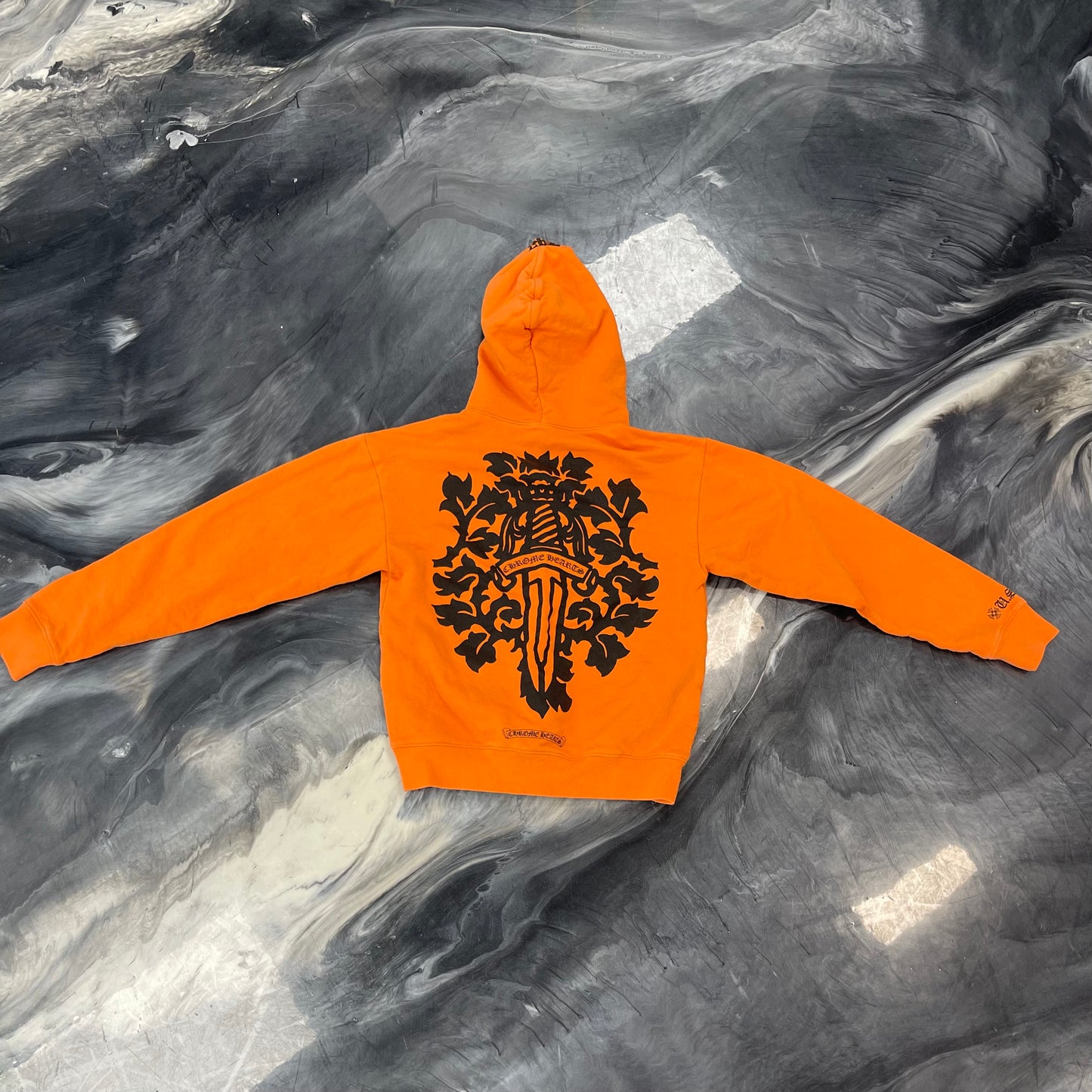 Chrome Hearts Vine Dagger
Hoodie