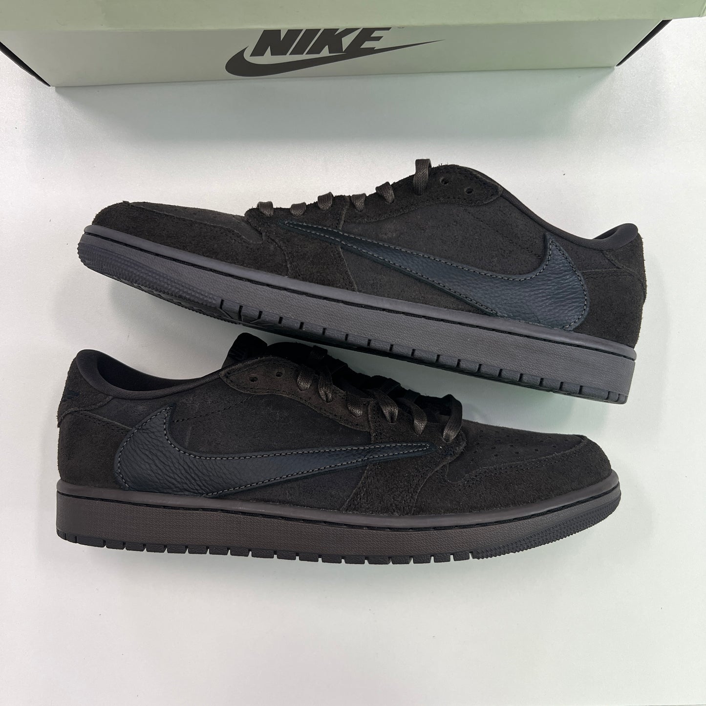 Jordan 1 Retro Low OG SP Travis Scott Velvet Brown (Used)