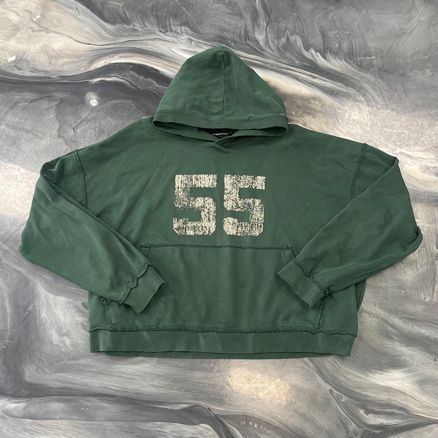Raspberry Hills Rosa 55 Green
Hoodie