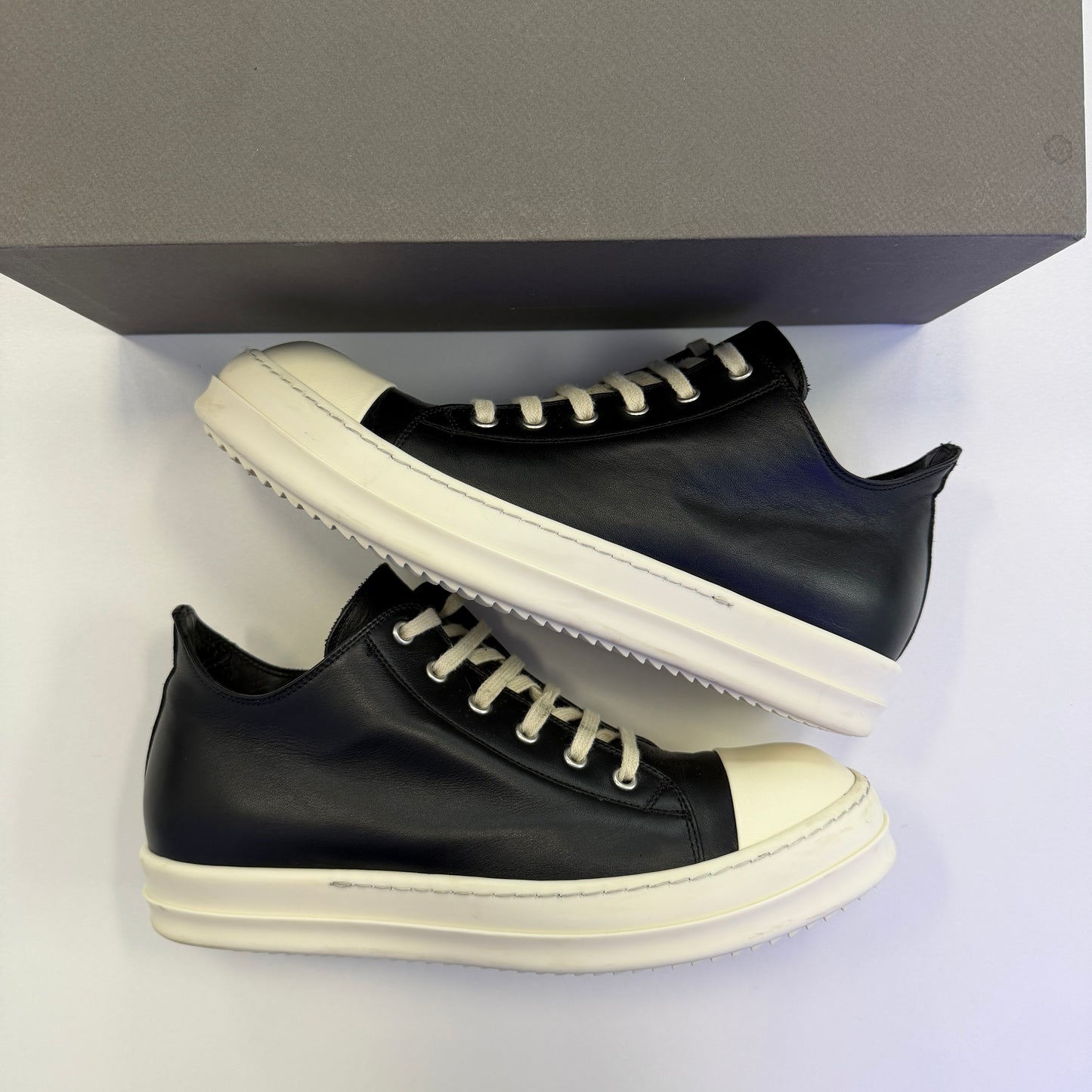 Rick Owens Ramone Porterville Low Black Milk (USED)