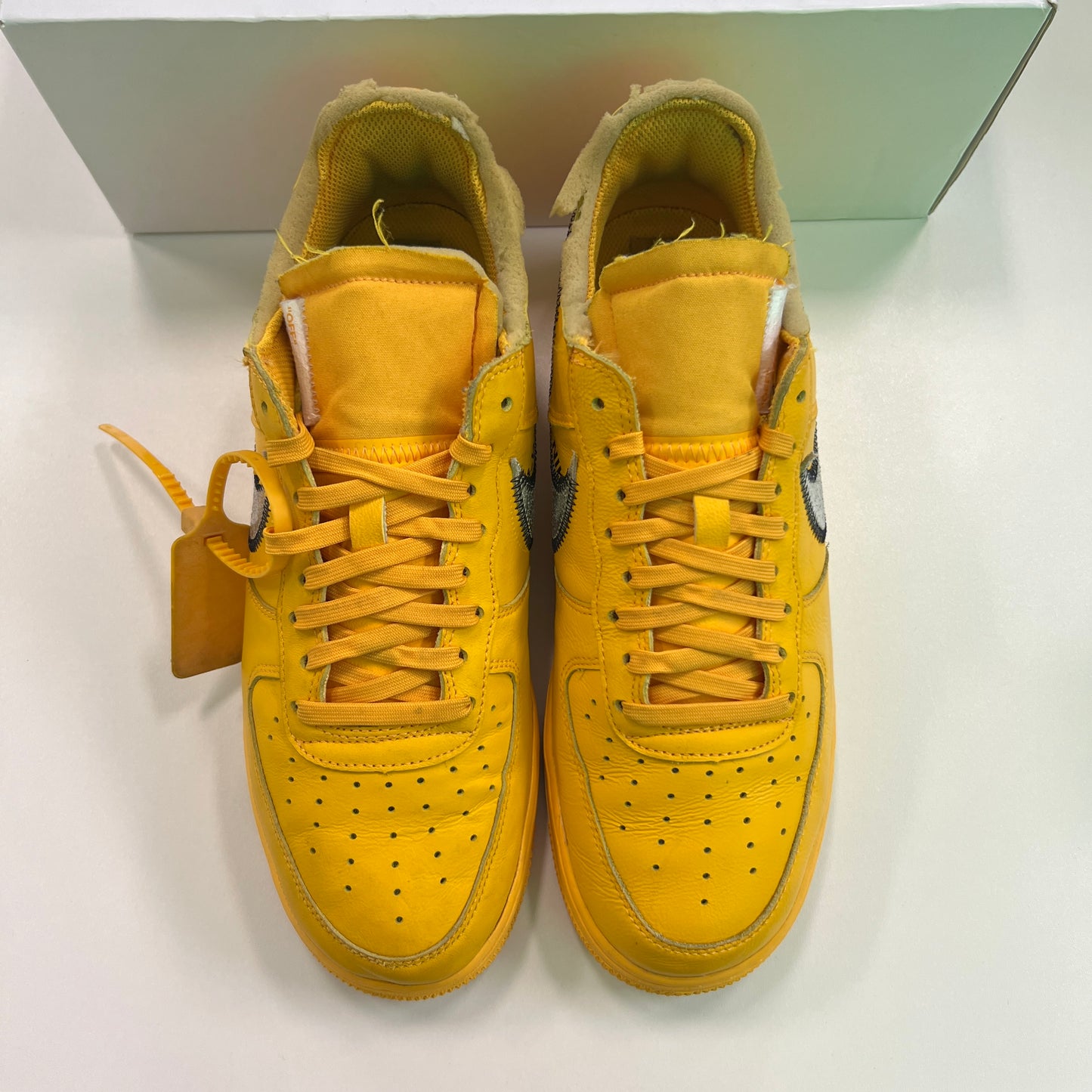 Nike Air Force 1 Low Off-White ICA University Gold (USED)