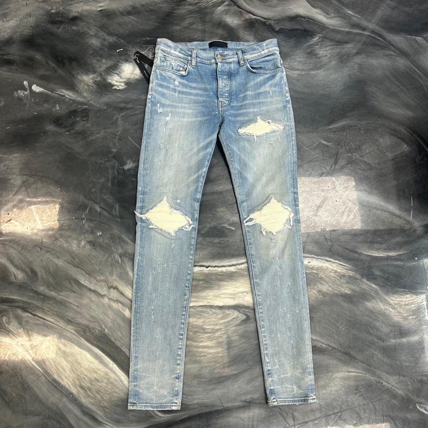 Amiri MX1 Jeans White Cuts