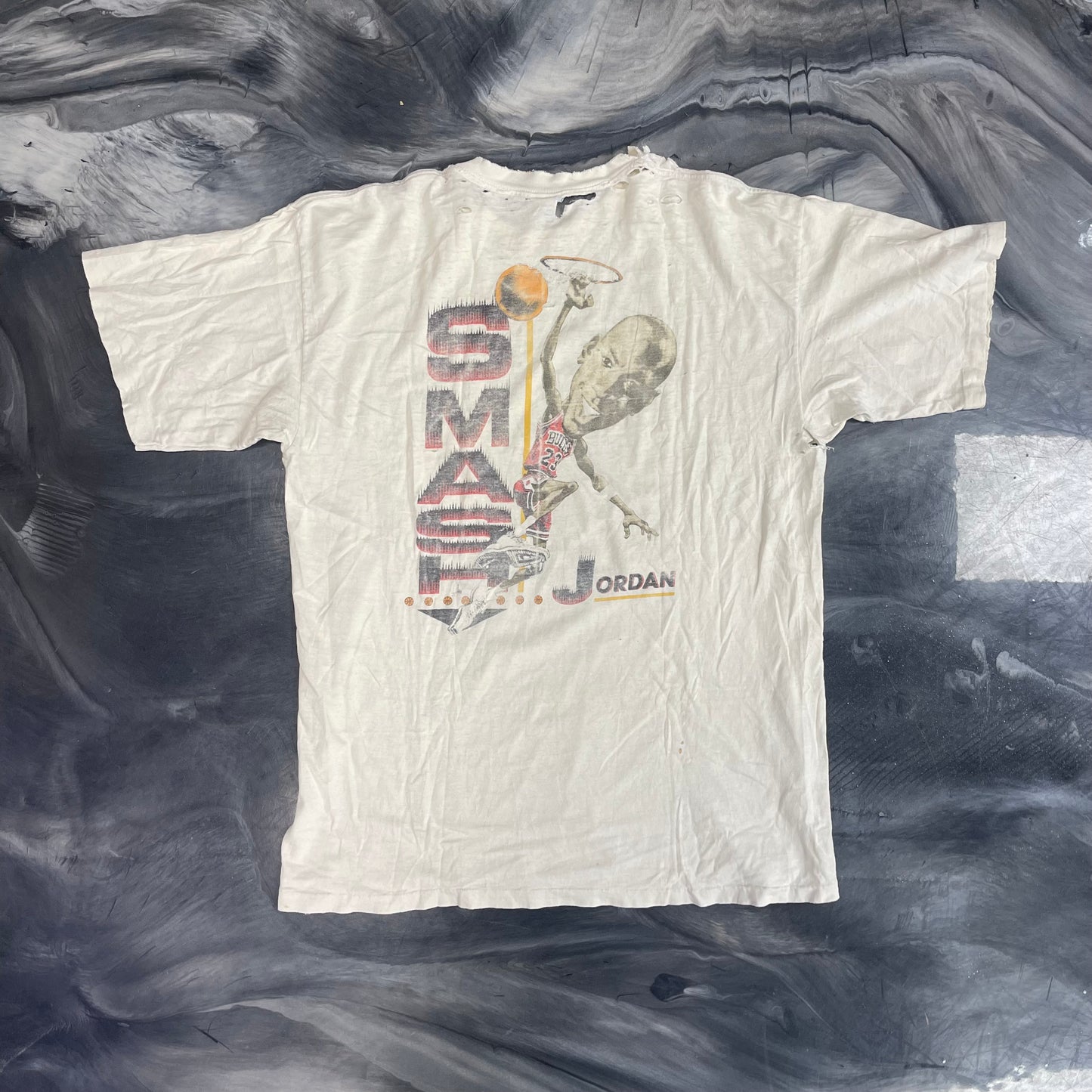 1991 "Pass and Smash" Chicago Bulls Pippen & Jordan Graphic Vintage Tee