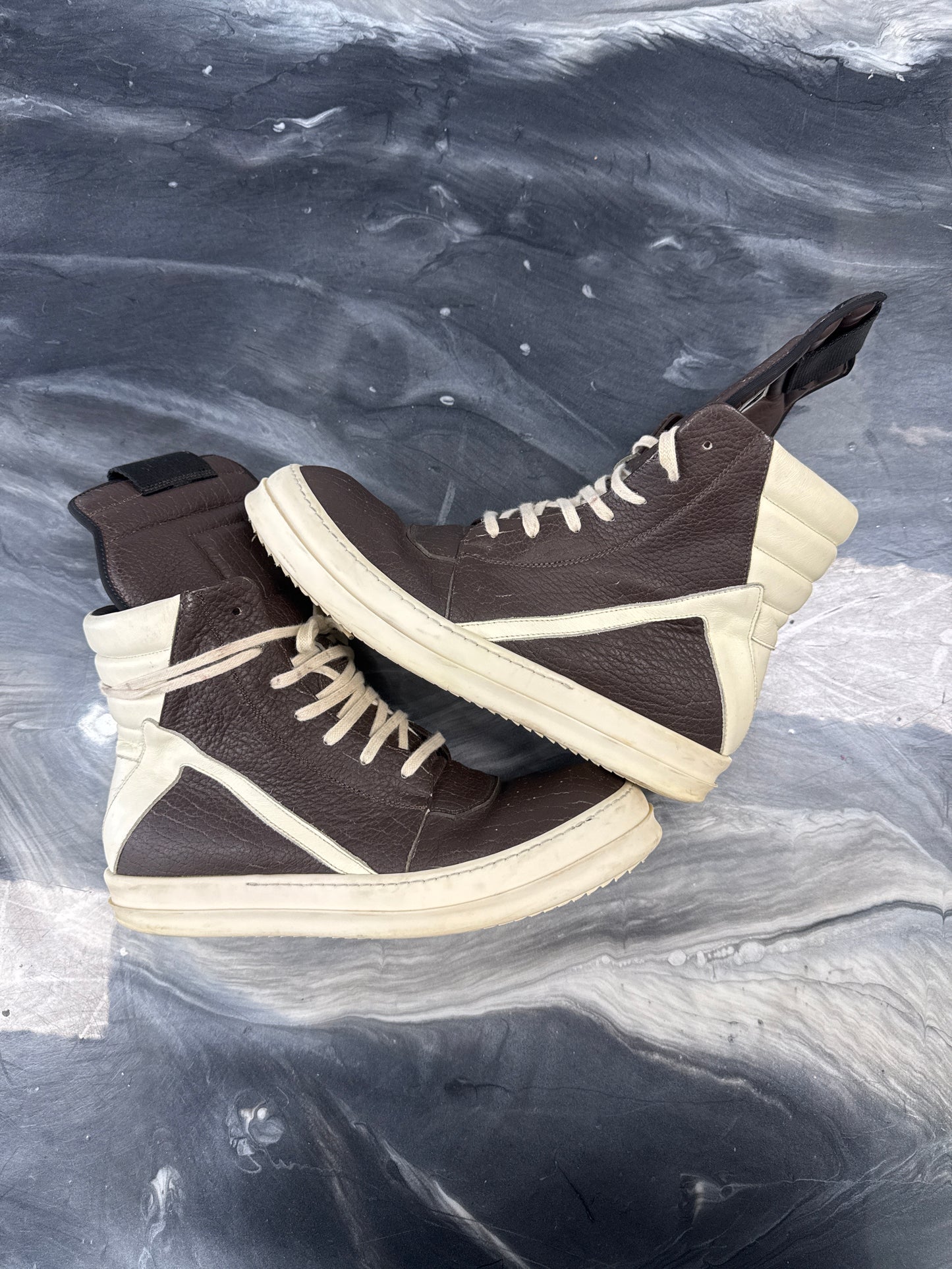 Rick Owens W16 Cracked Brown Leather Geobaskets (Used)