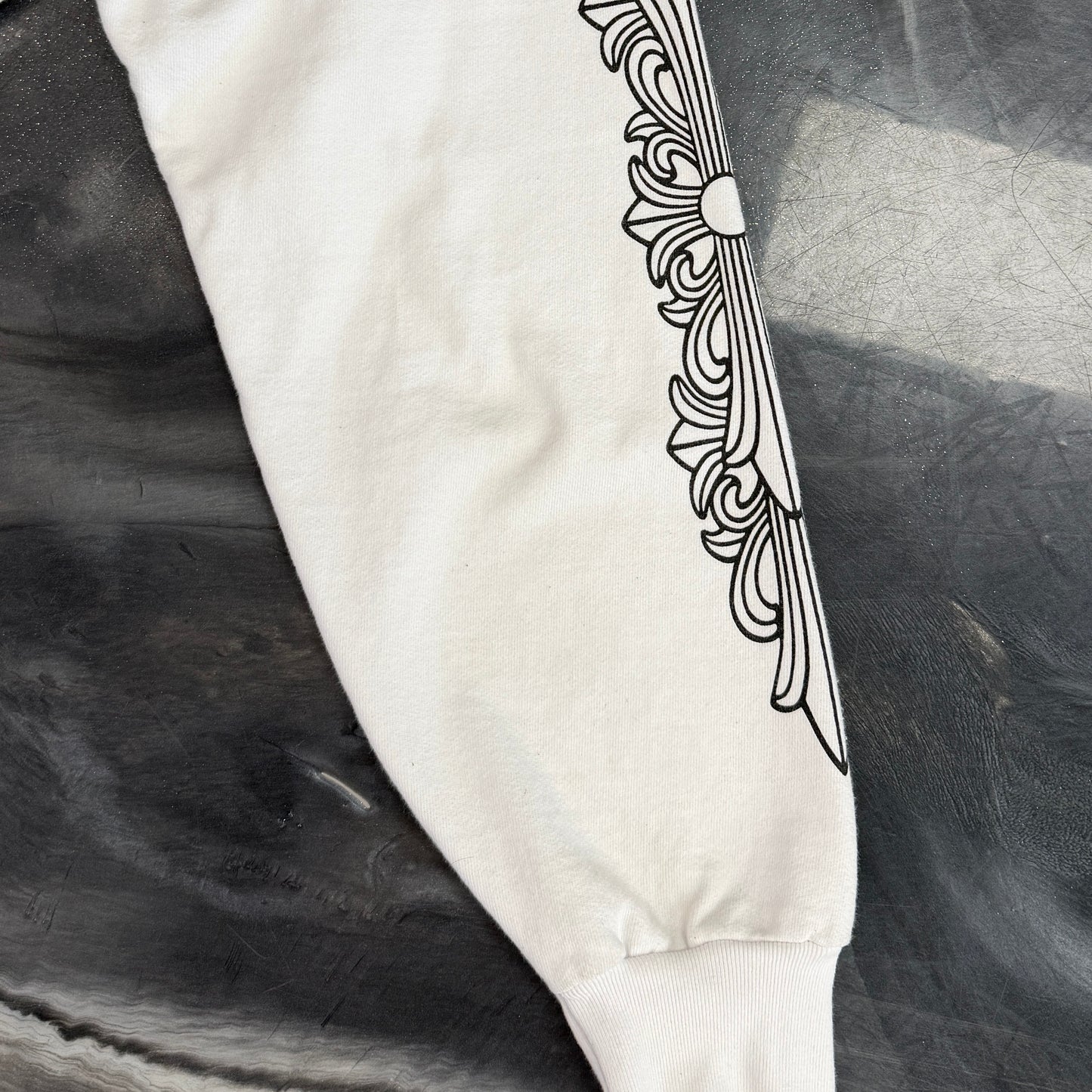 Chrome Hearts DEADLY DOLL CRY ON ME CREWNECK "WHITE"