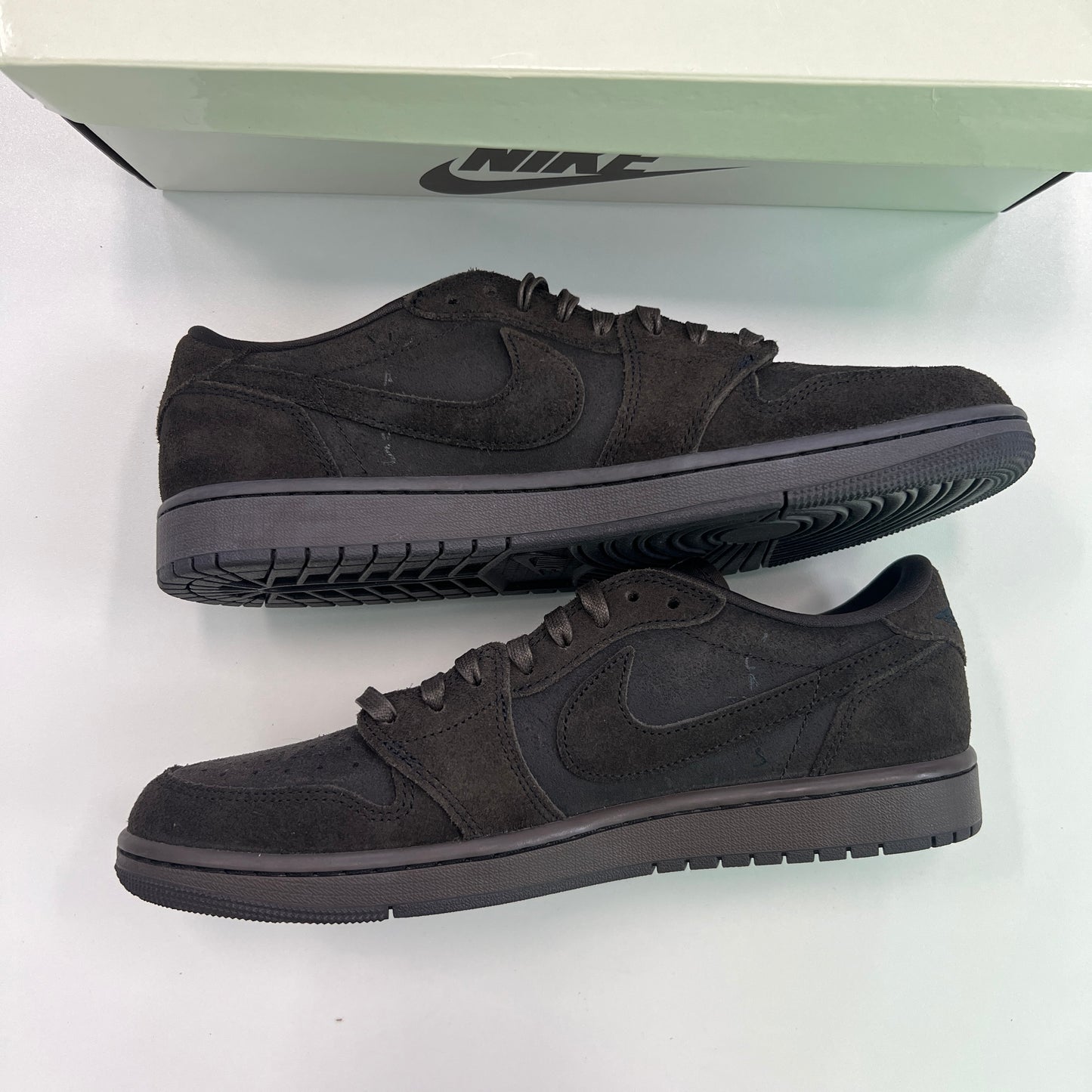 Jordan 1 Retro Low OG SP Travis Scott Velvet Brown (Used)