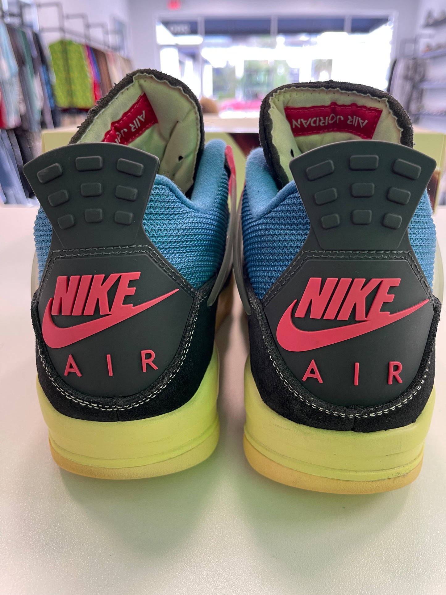Union LA x Air Jordan 4 Retro 'Off
Noir' (USED)