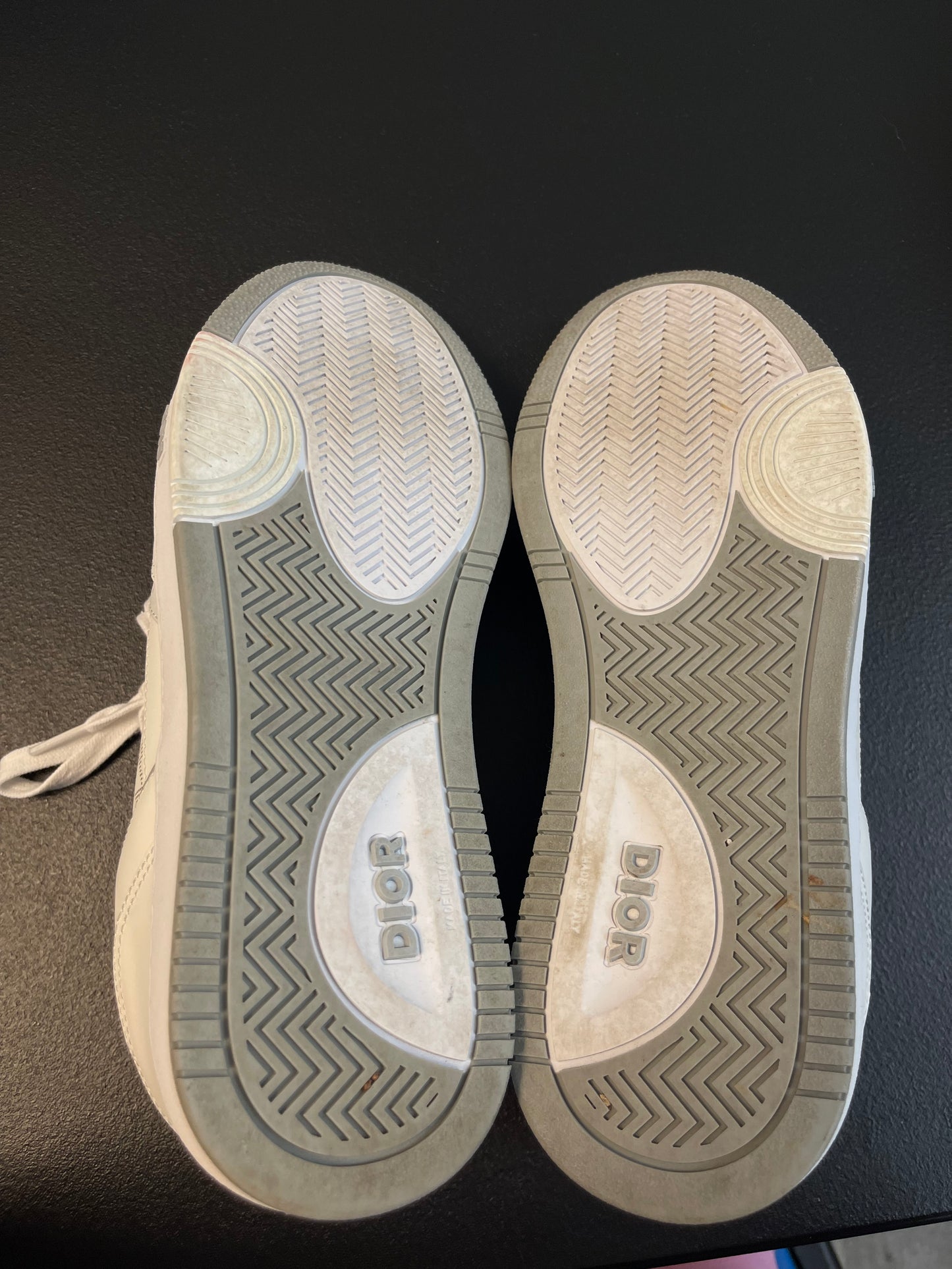 Dior B27 White Low-Top (USED NO BOX)