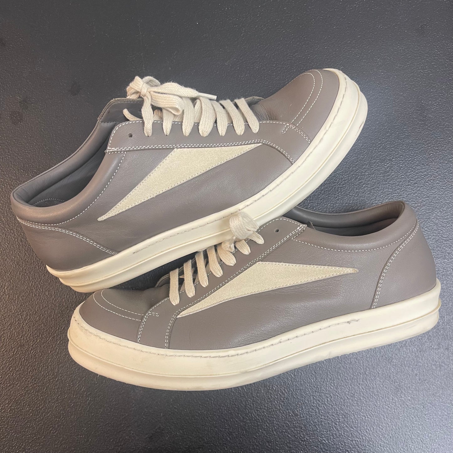 Rick Owens Hollywood Vintage Low ‘Dust Milk' (USED NO BOX)