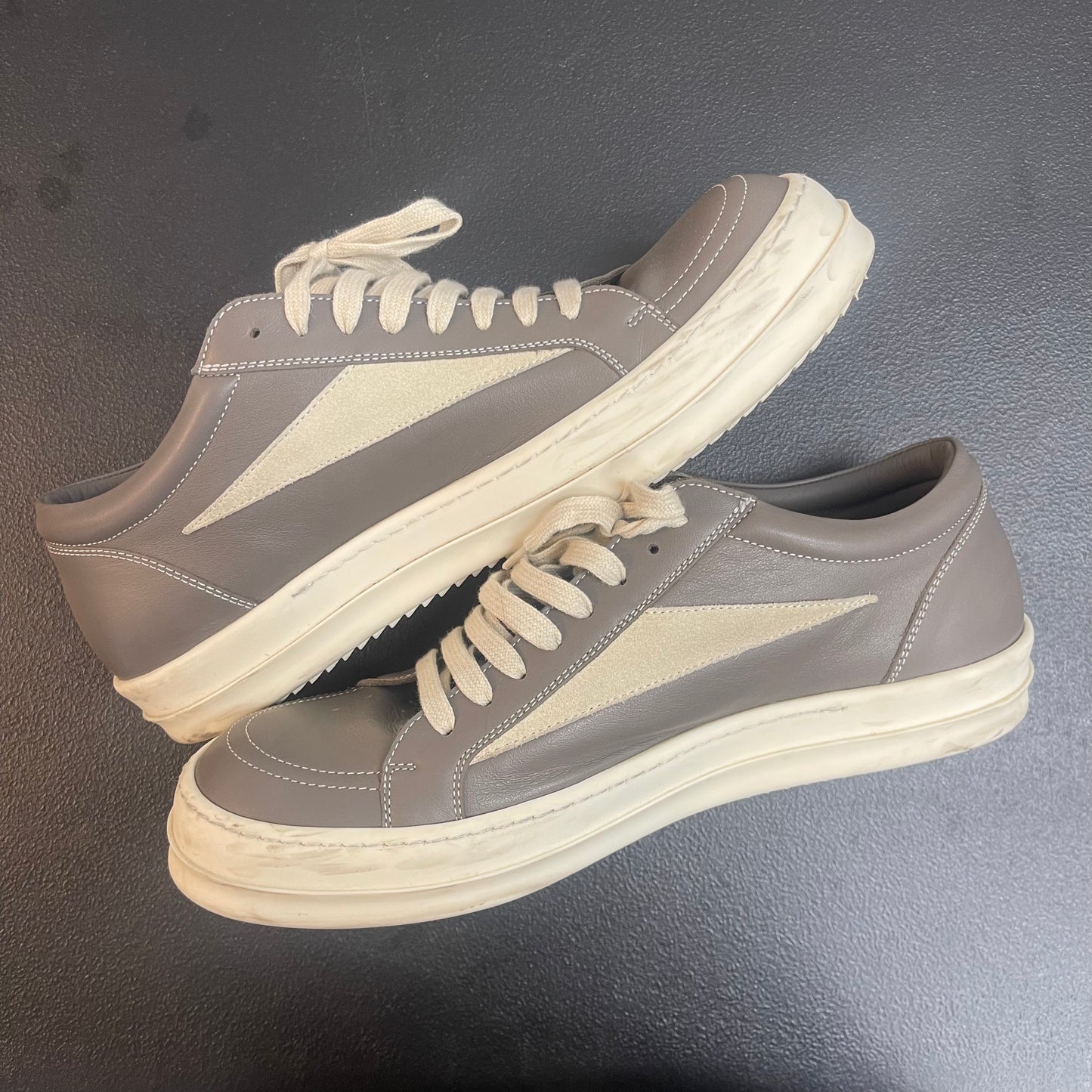 Rick Owens Hollywood Vintage Low ‘Dust Milk' (USED NO BOX)