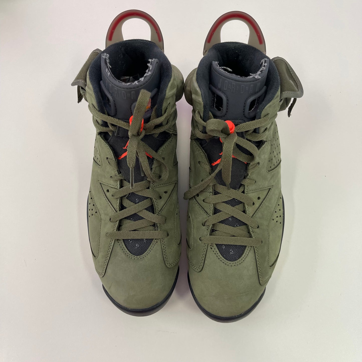 Travis Scott x Air Jordan 6 Retro
'Olive' (USED NO BOX)