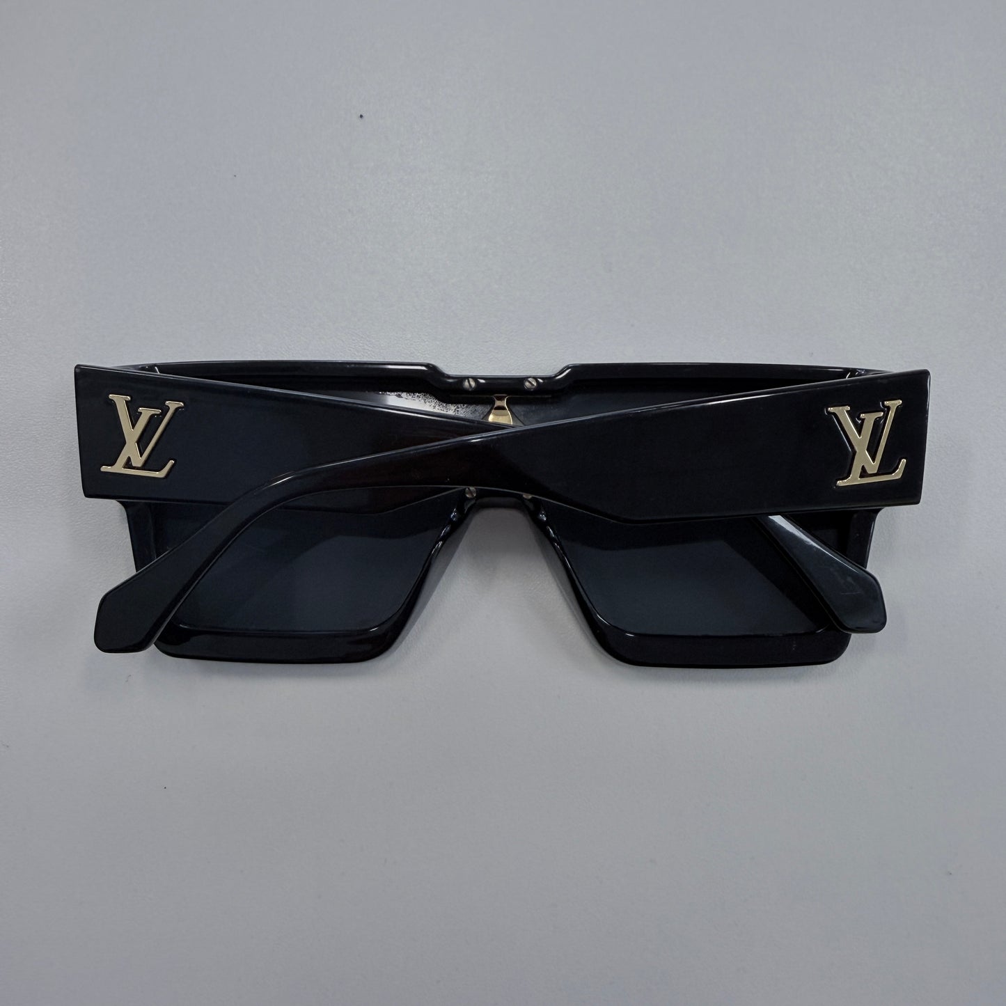 Louis Vuitton Cyclone Sunglasses