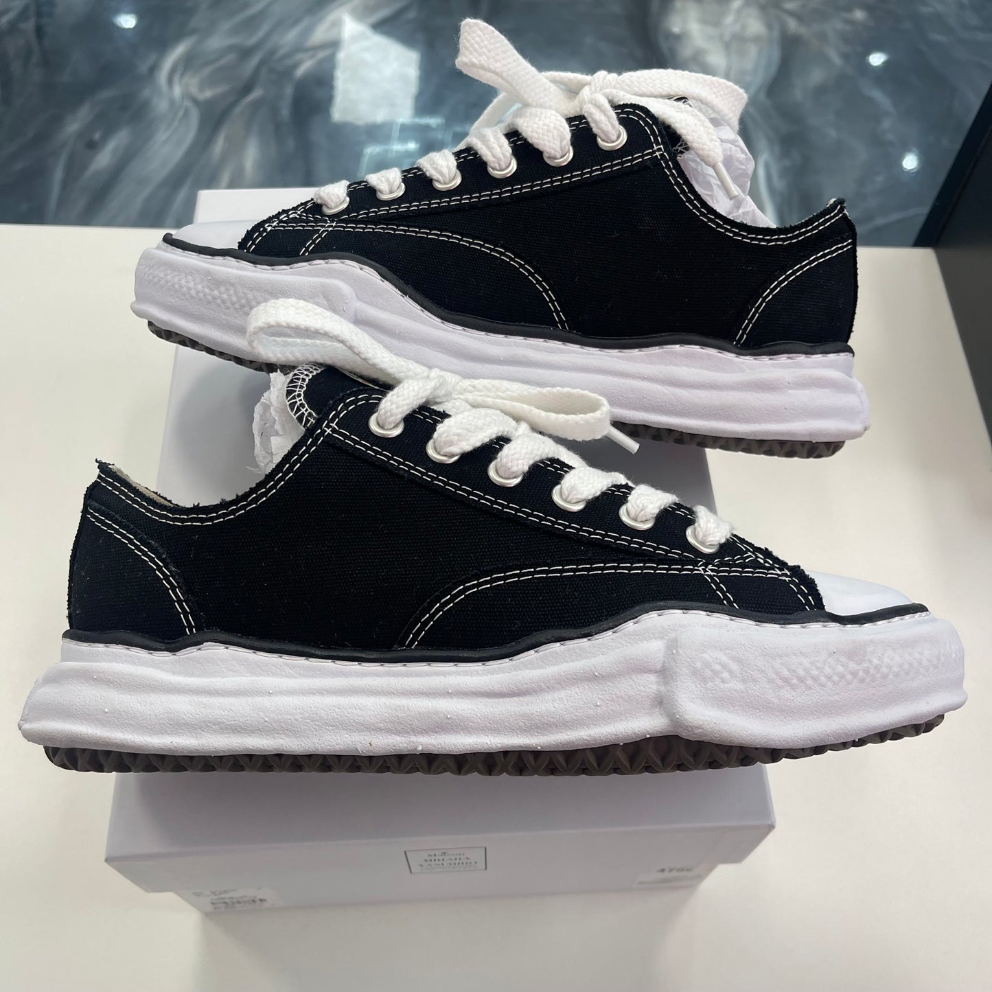 MMY Peterson Low-Top Sneaker (Black)(Used)