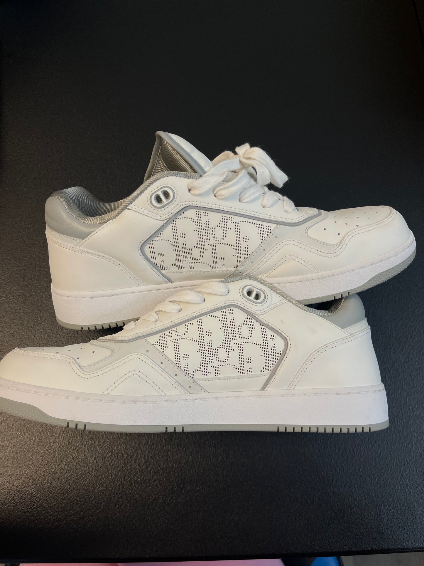 Dior B27 White Low-Top (USED NO BOX)