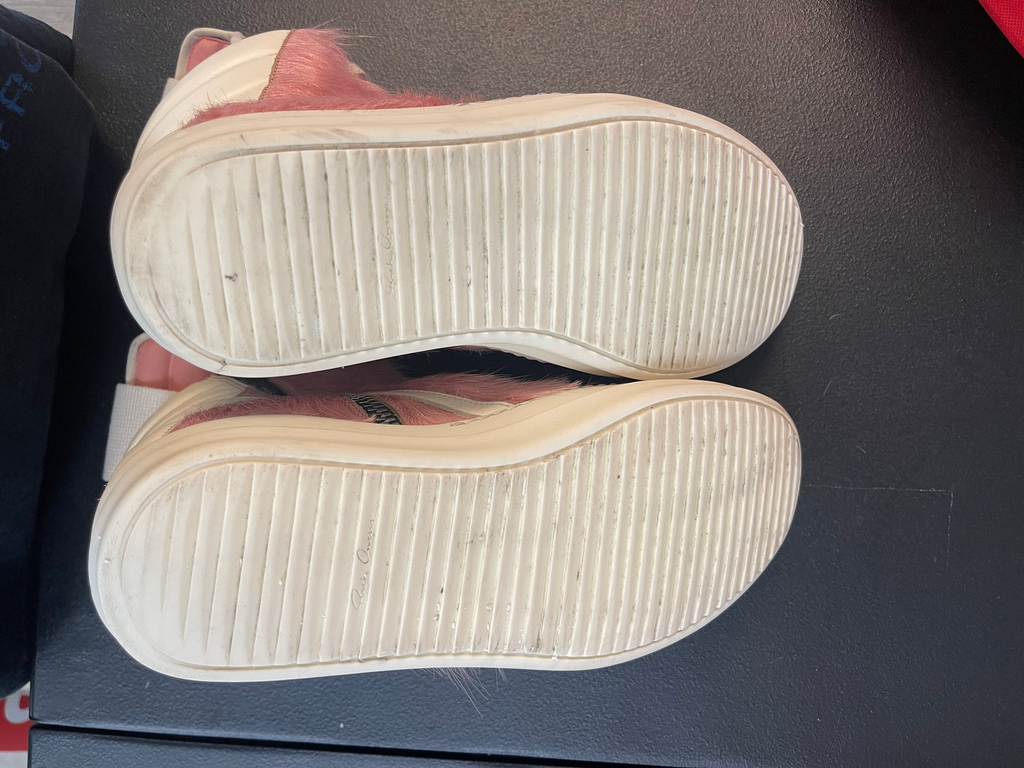 Rick Owen Geobasket Cow Fur Dusty Pink Milk (USED NO BOX)