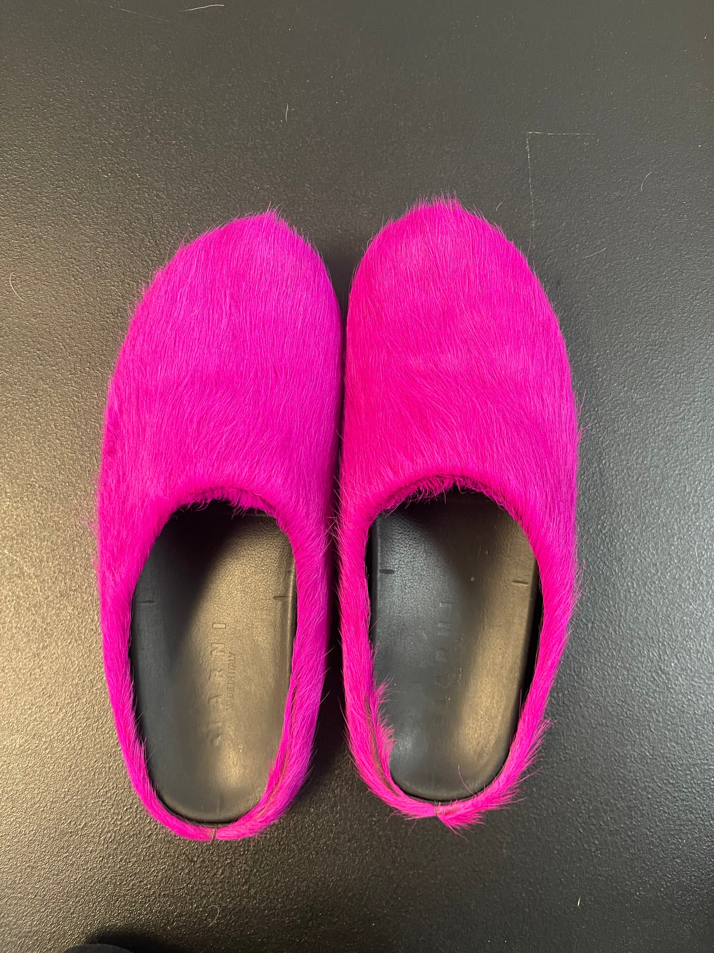 Marni Fur Mules Pink (USED)
