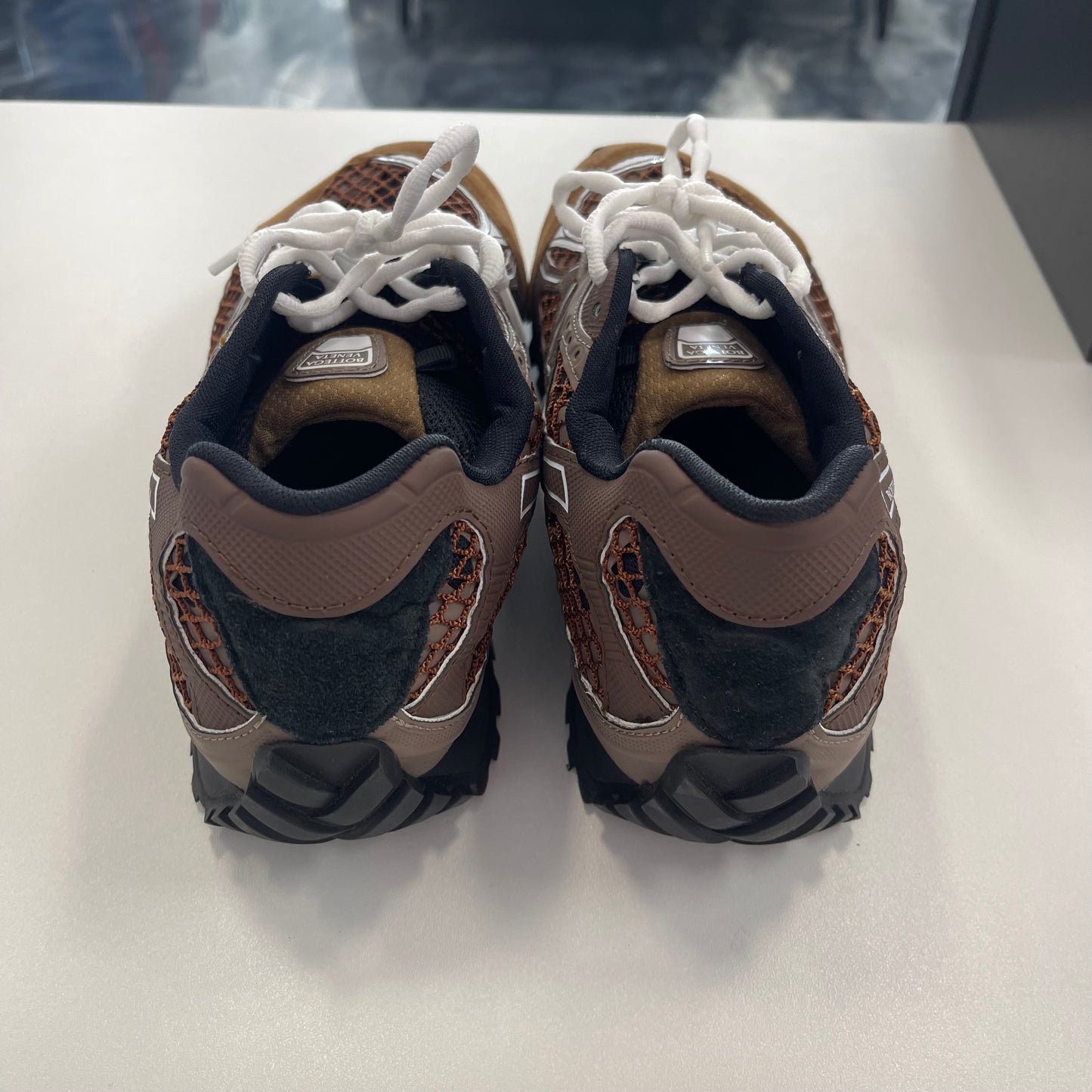 Bottega Veneta Orbit Suede “Pinecone” (USED)
