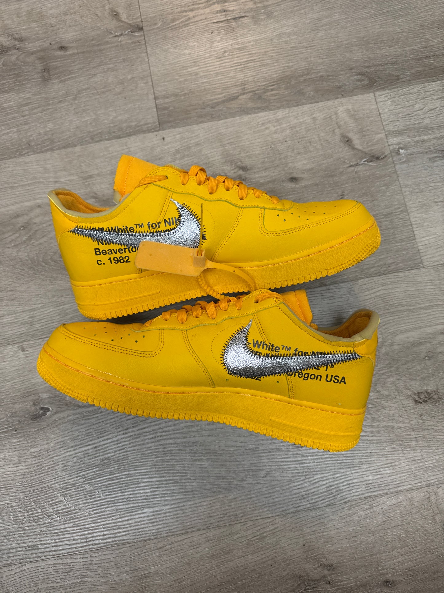 Nike Air Force 1 Low Off-White ICA University Gold (USED NO BOX)