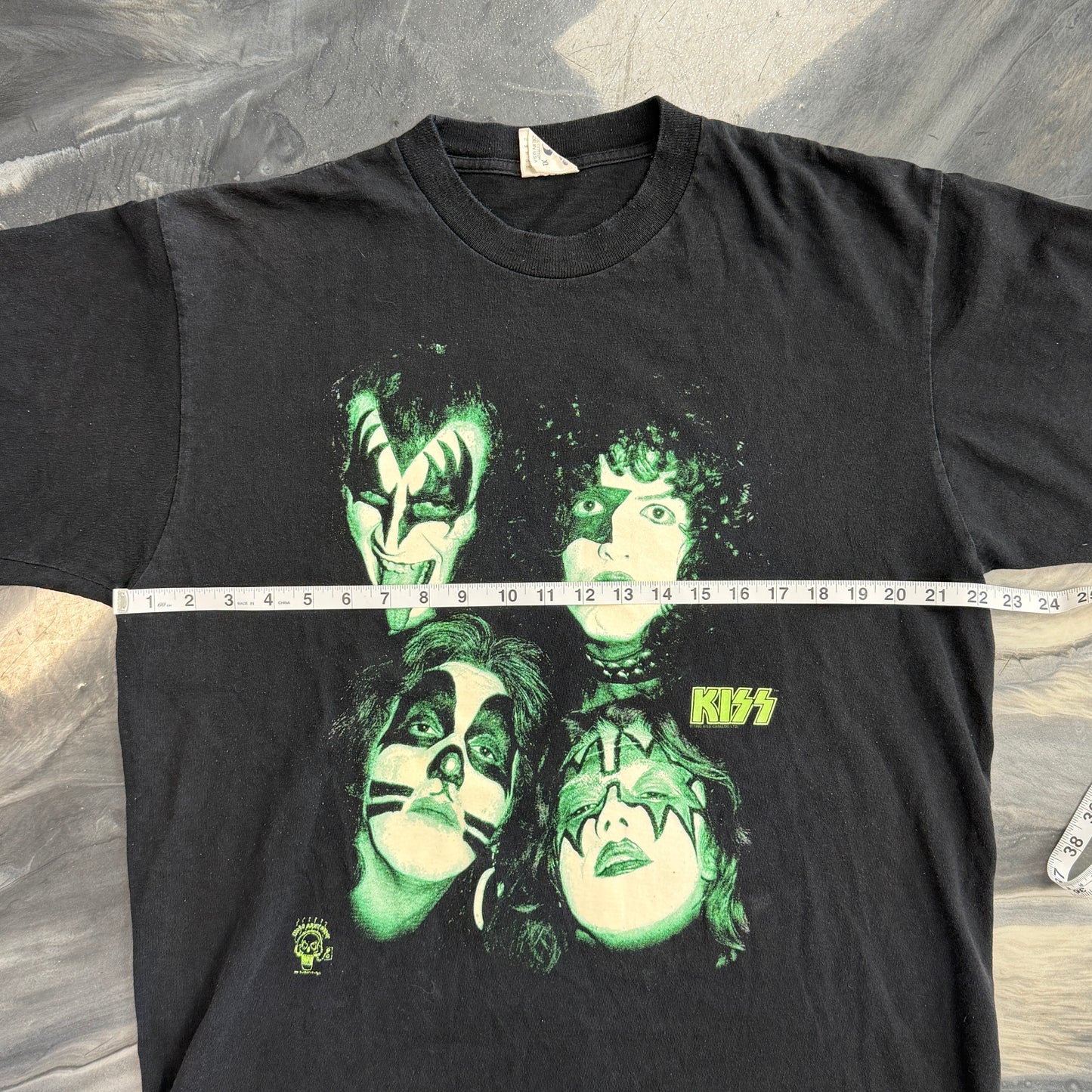 Vintage 1996 Kiss Glow In The Dark Band Tee