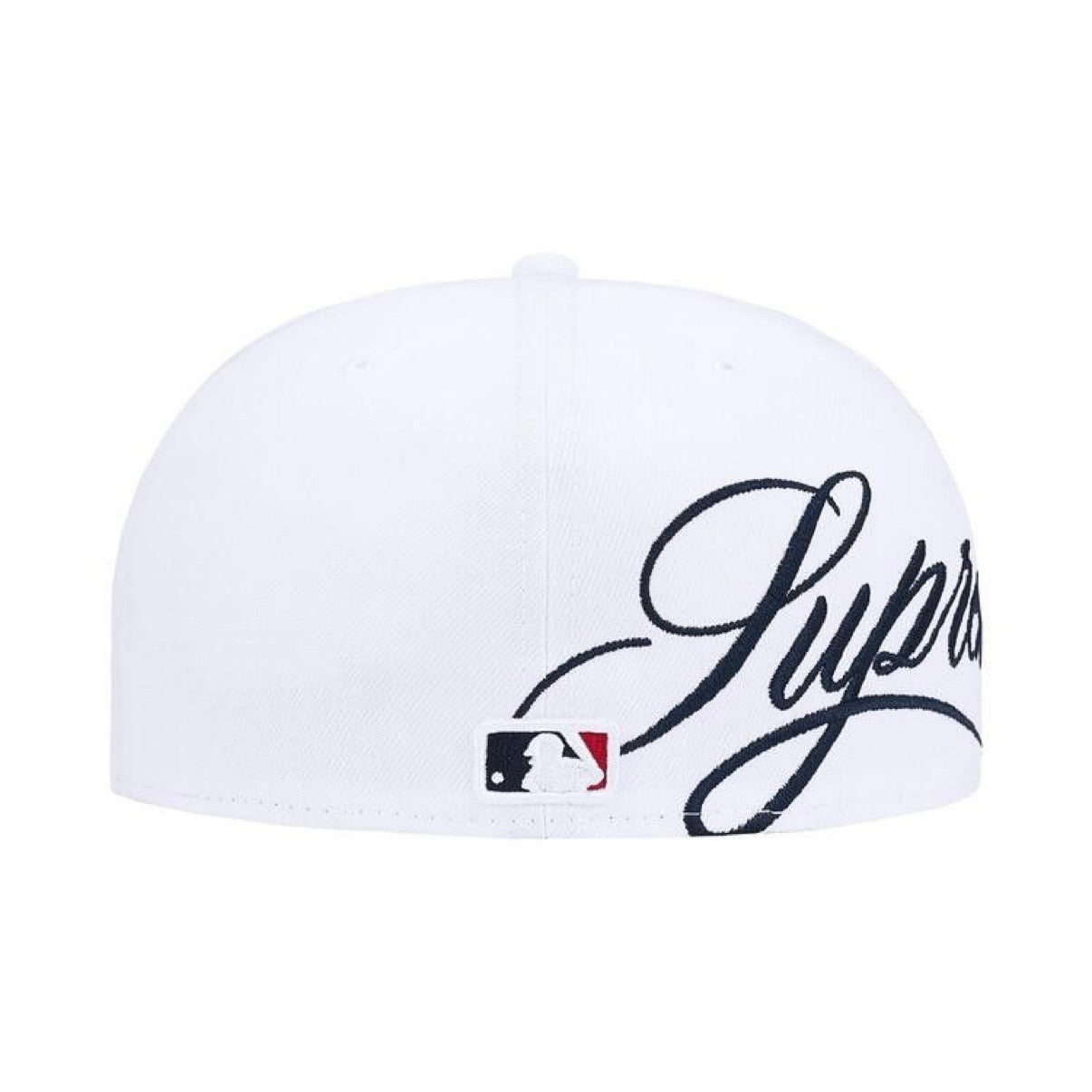 Supreme x New York Yankees New Era Fitted Hat - White