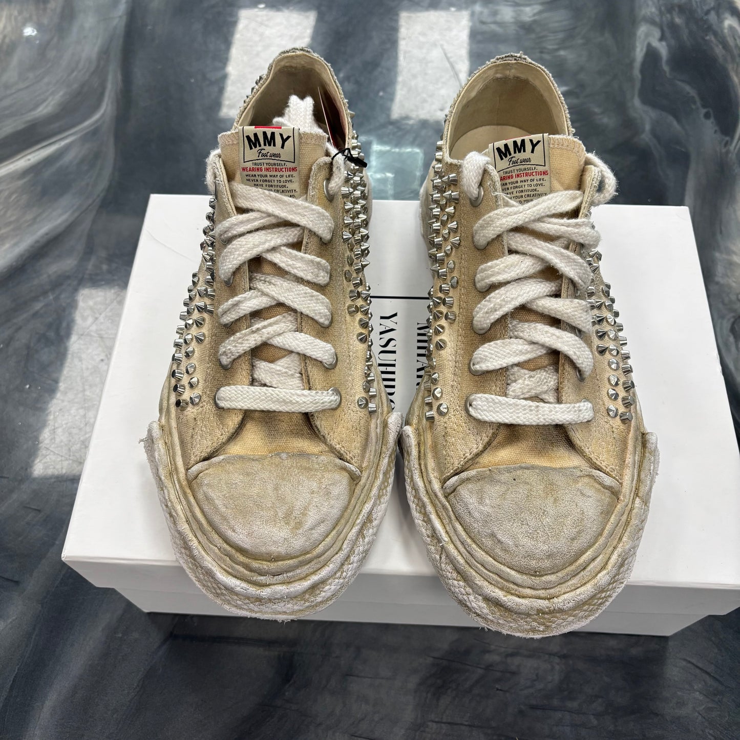 Maison Mihara Yasuhiro
Peterson 23 Studded Low OG Sole (USED)