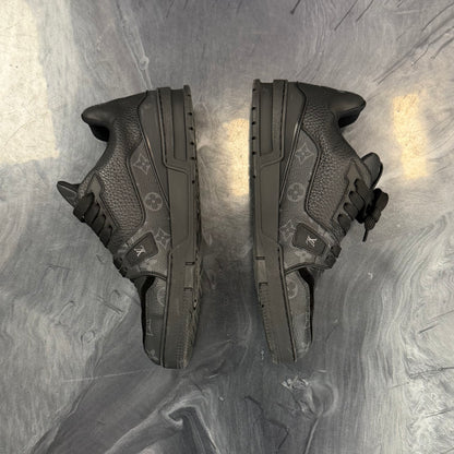 Louis Vuitton LV Trainer Sneakers black monogram (USED) (NO BOX)