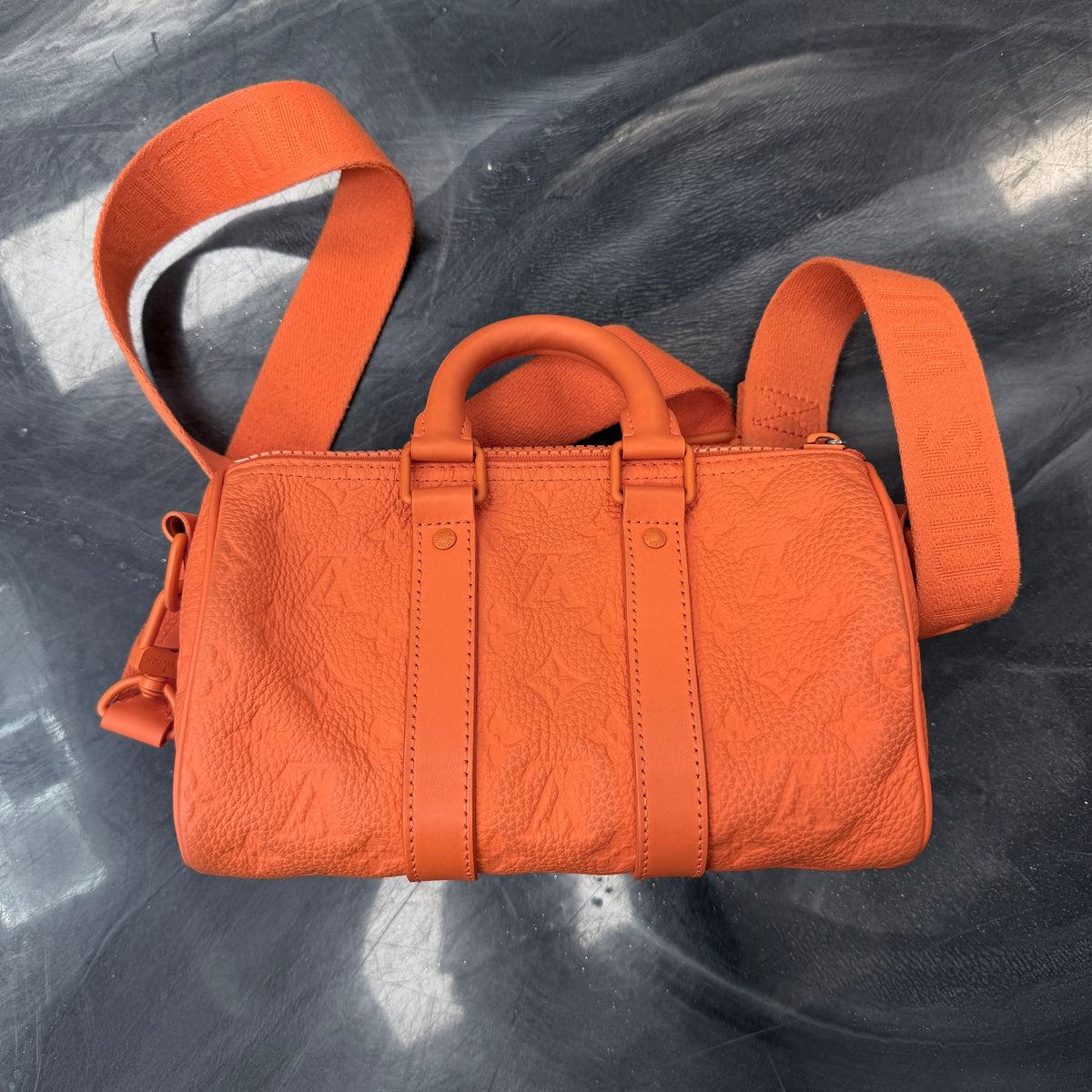 Louis Vuitton Orange Keepall Bandouliere Bag Monogram Taurillon Leather 25