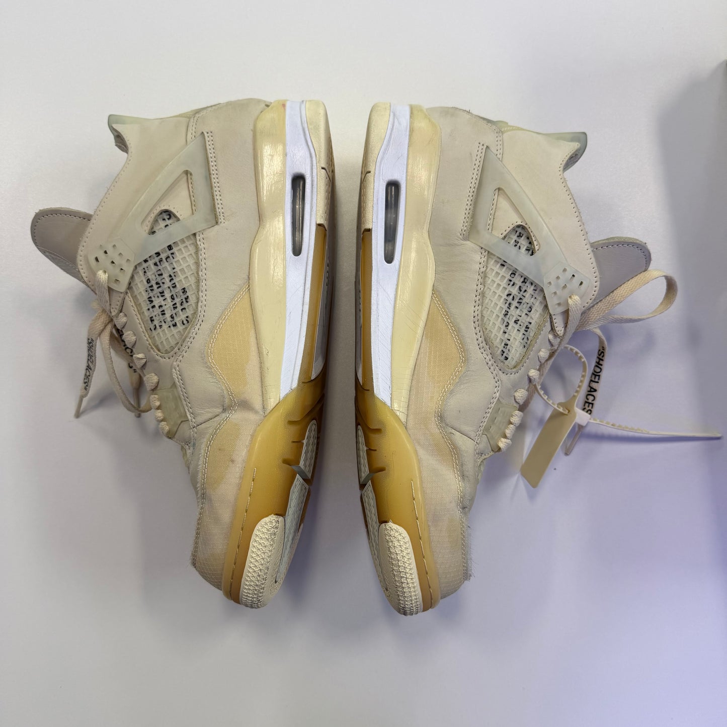 Off White x Wmns Air Jordan 4 Retro Sail (USED)