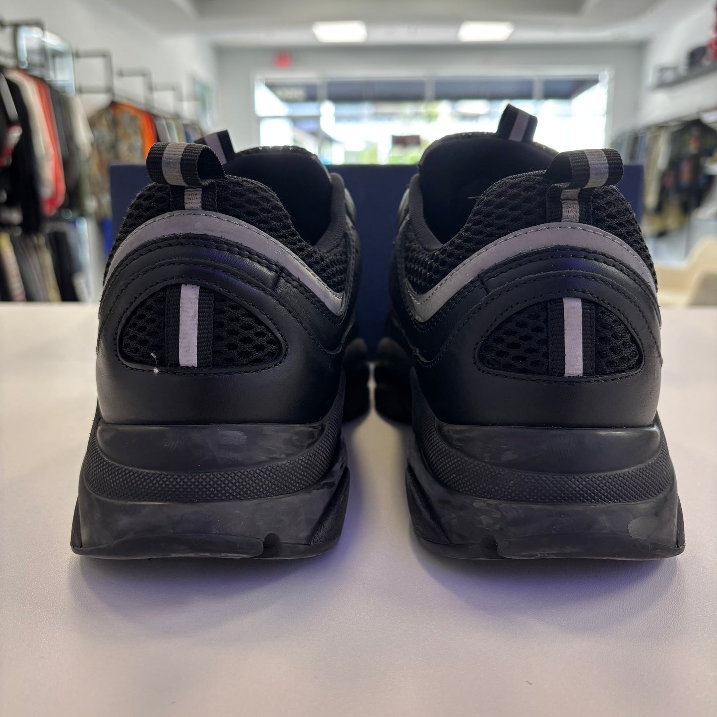 Dior B22 Black Reflective (USED)