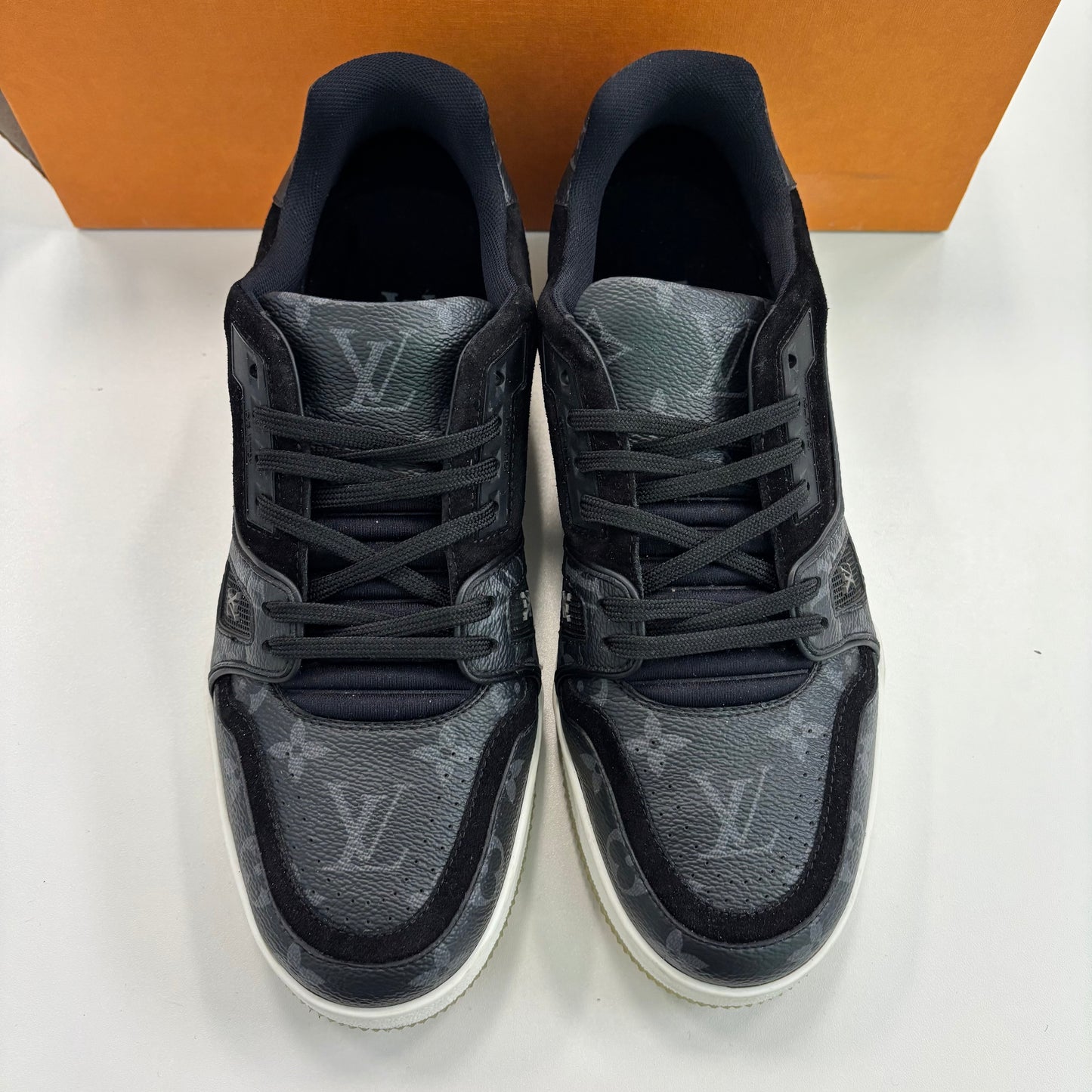 Louis Vuitton Trainer Black Monogram (Used)