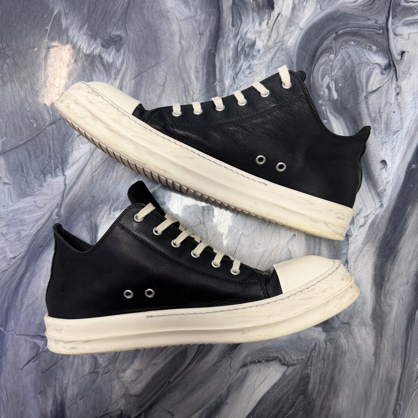 Rick Owens Low Top Ramone’s (Used)(No Box)