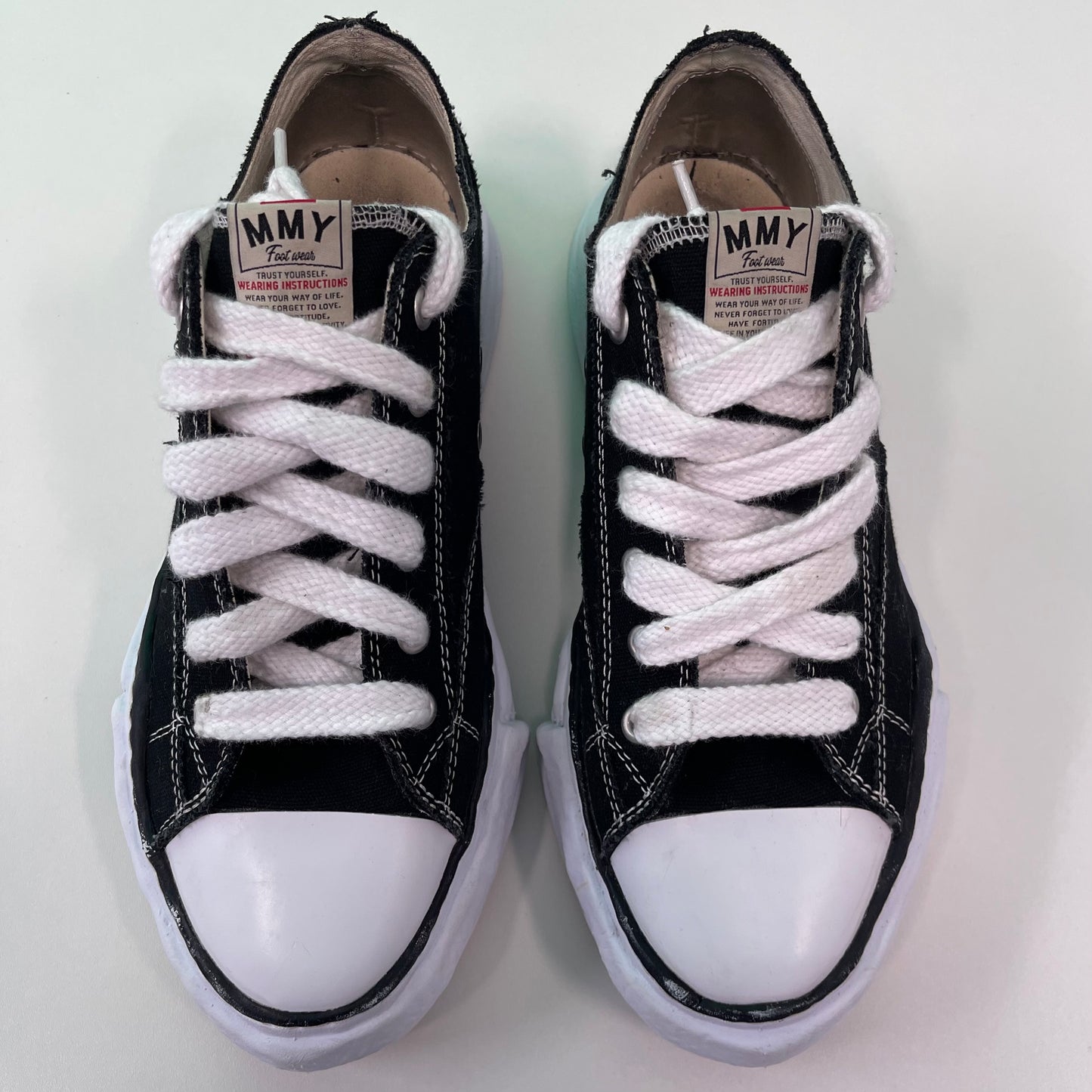 Maison Mihara Yasuhiro Peterson
OG Sole Canvas Low Black (Used)