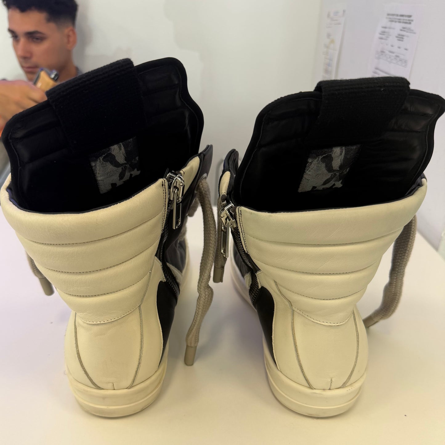 Rick Owens Concordians Jumbo
Laced Geobasket Black Milk (USED NO BOX)
