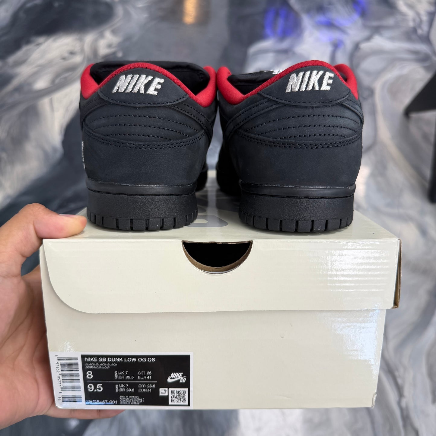 Supreme x Nike Dunk Low SB
Black 94’ (USED)