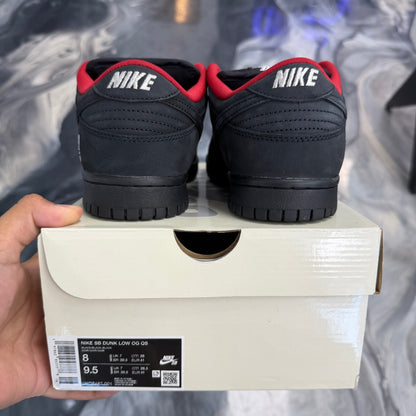 Supreme x Nike Dunk Low SB
Black 94’ (USED)