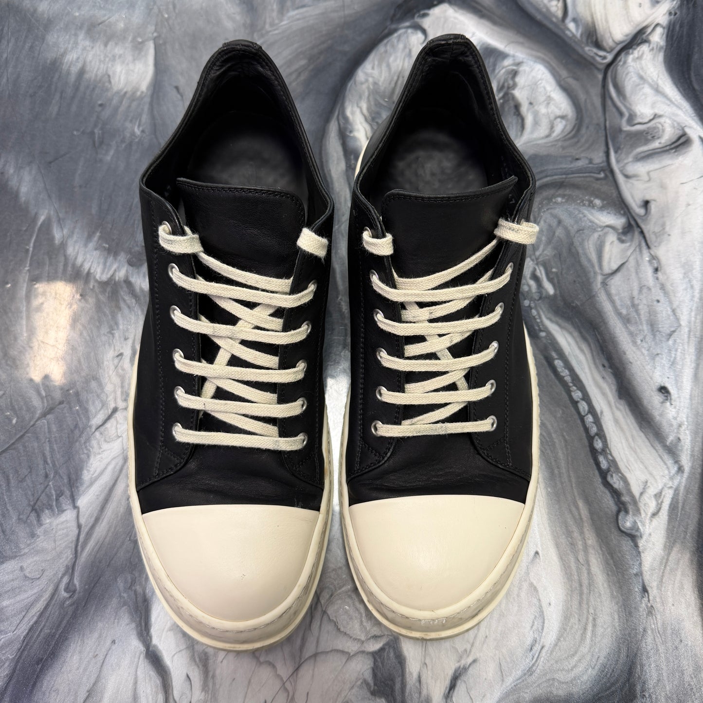 Rick Owens Low Top Ramone’s (Used)(No Box)