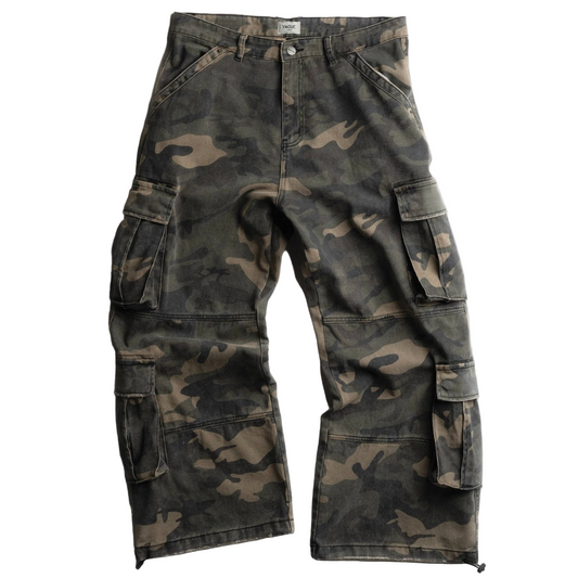 VAGUE STUDIOS Precious Cargo ￼Pants Camo
