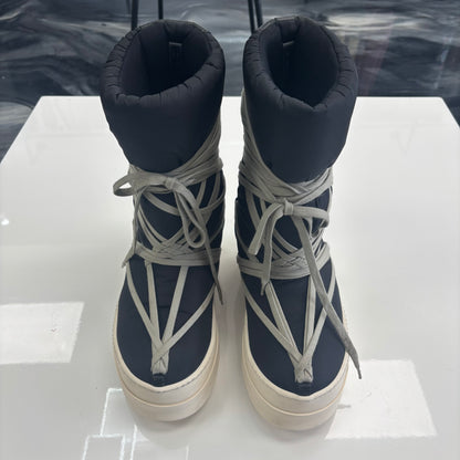 Moncler x Rick Owens Bigrocks
Boot 'Black' (USED NO BOX)