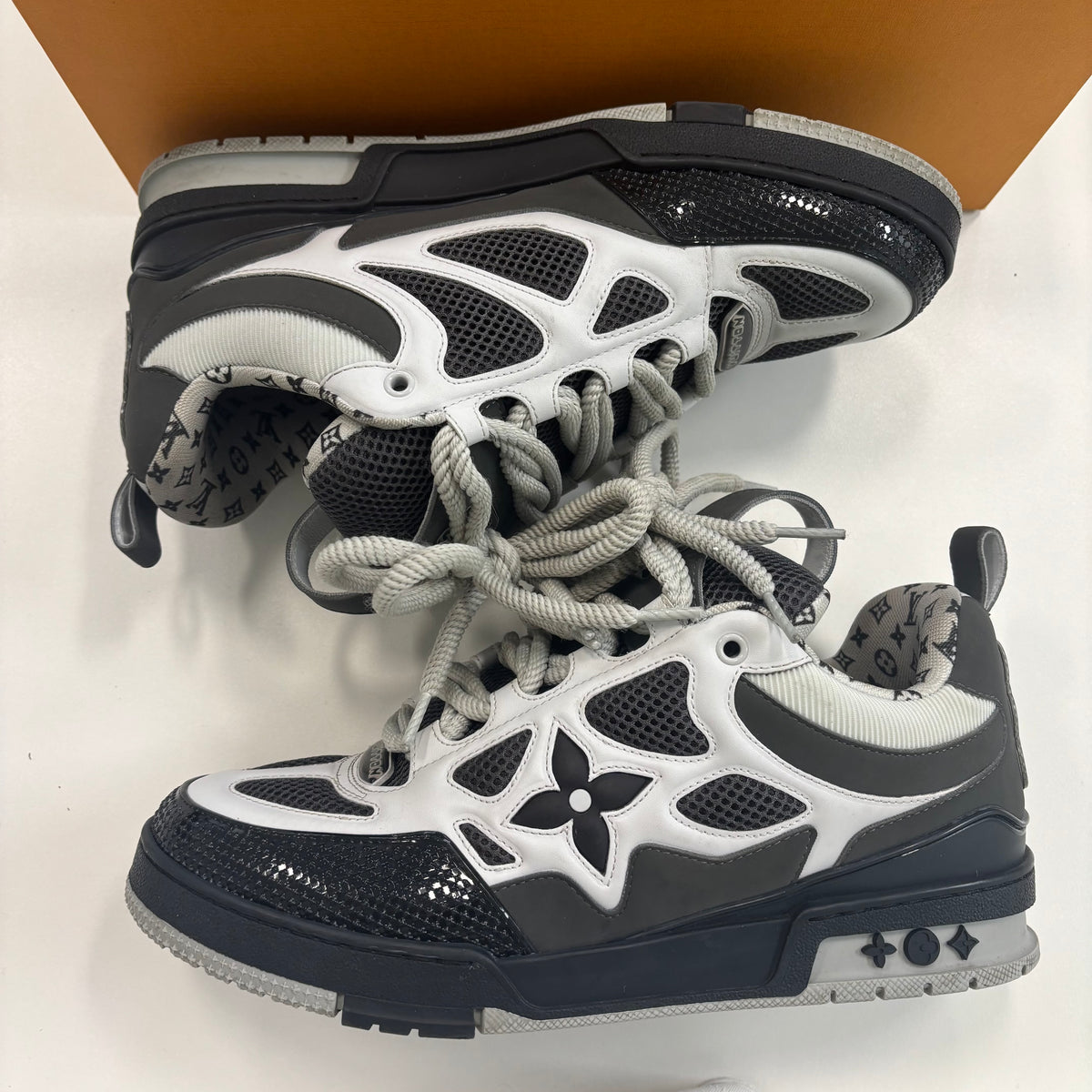 Louis Vuitton LV Skate Sneaker Grey/Black (USED)
