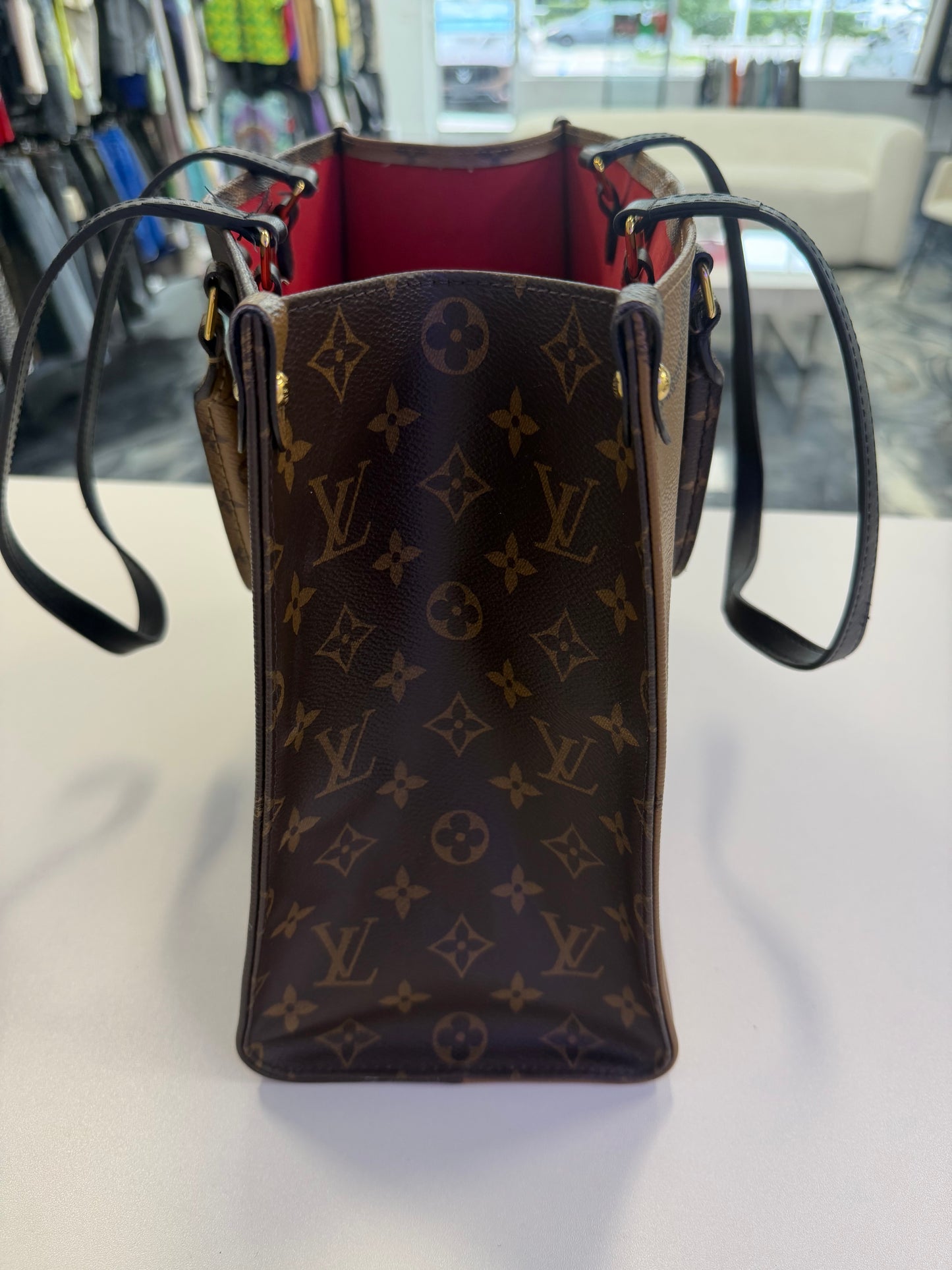 Louis Vuitton OnTheGo MM Tote Bag