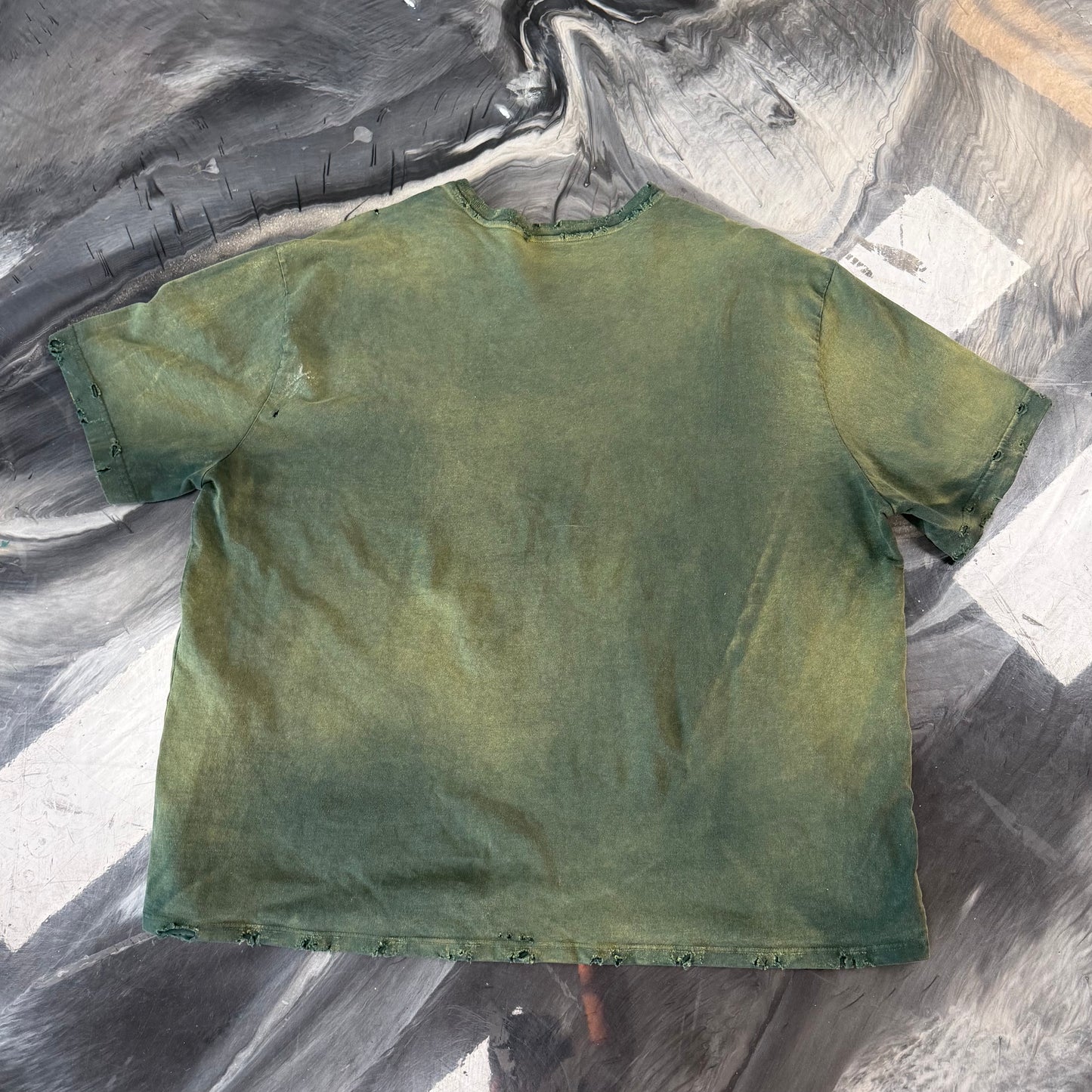Gv Gallery Raspberry Hills
Grateful Berry Tee Green
