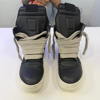Rick Owens Concordians Jumbo
Laced Geobasket Black Milk (USED NO BOX)